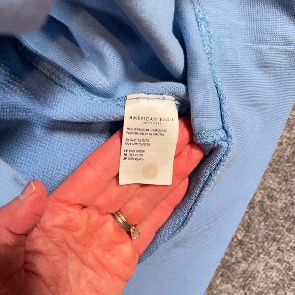 American Eagle Light Blue Hoodie M 100% Cotton Front Pouch Missing Drawstring - Picture 5 of 10